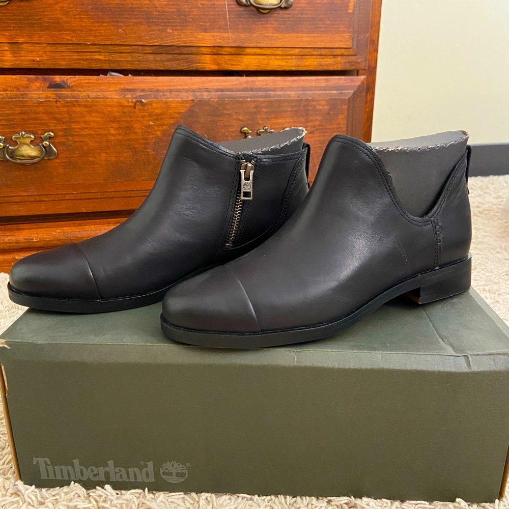 Black Leather Timberland Boots 7.5